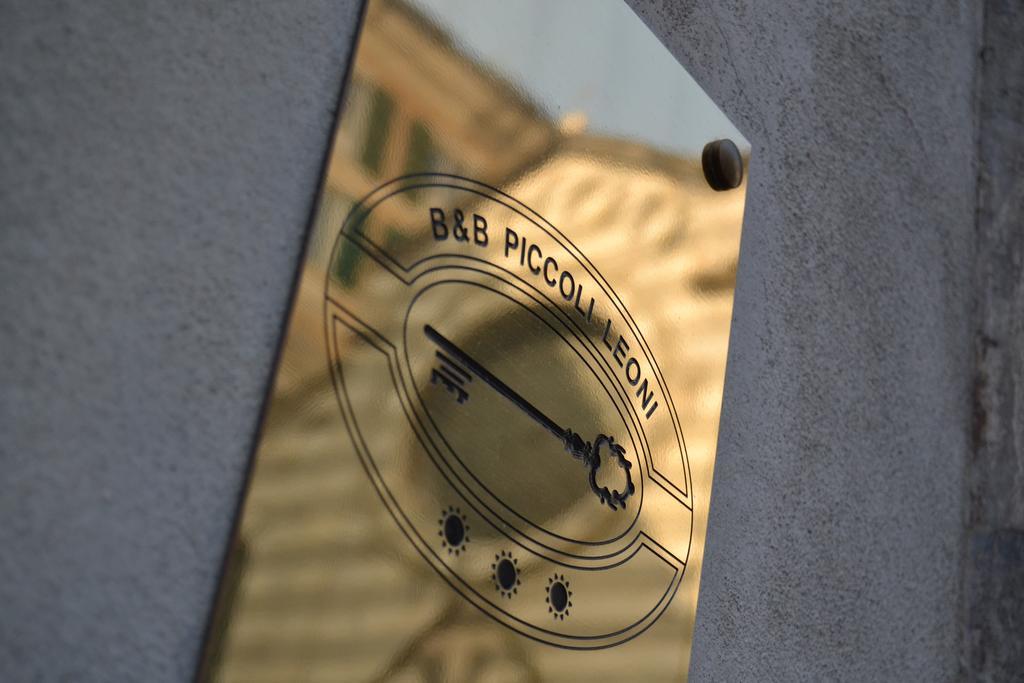 B&B Piccoli Leoni Genoa Bagian luar foto