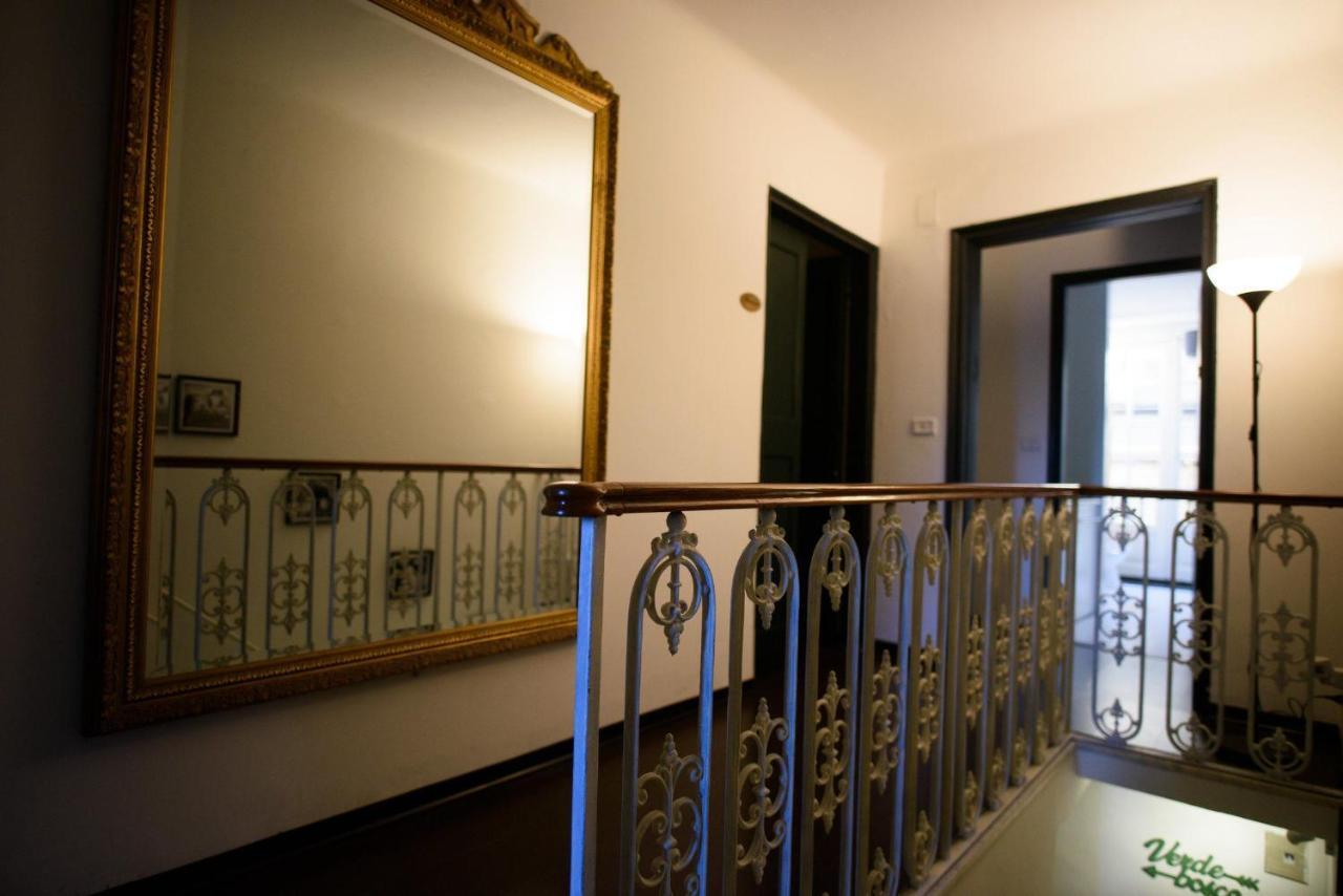 B&B Piccoli Leoni Genoa Bagian luar foto