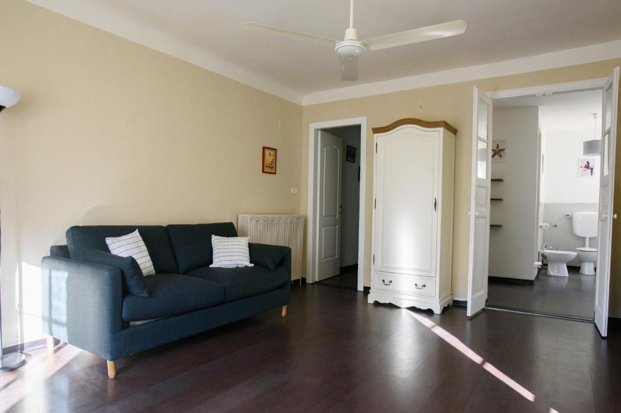 B&B Piccoli Leoni Genoa Bagian luar foto